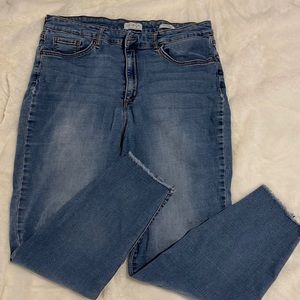 Sofia Vergara Rosa Curvy Ankle jeans size 16